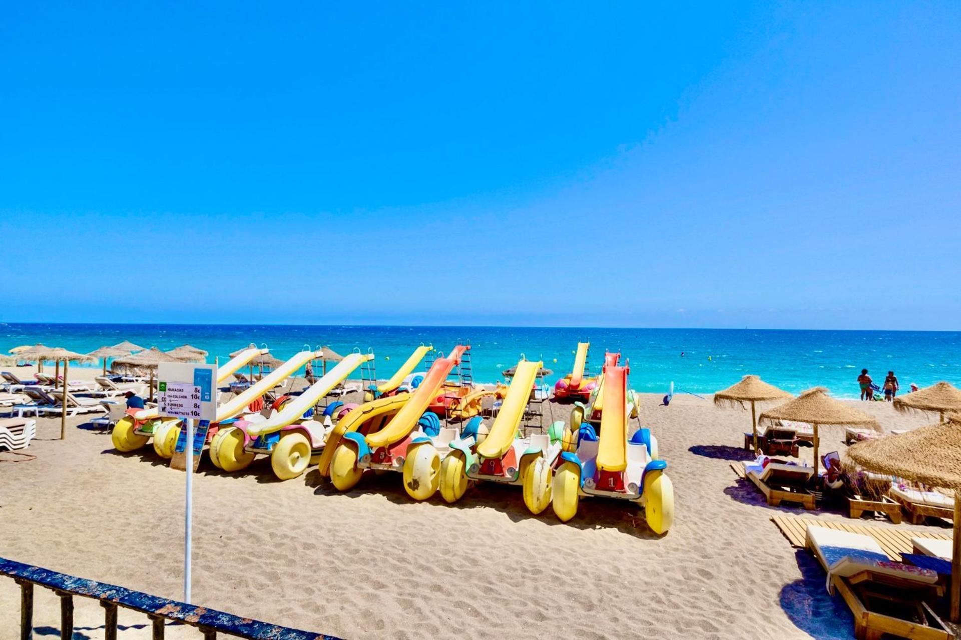 Trocadero Beach, Tennis And Pool Marbellac